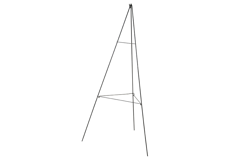 Easel-001