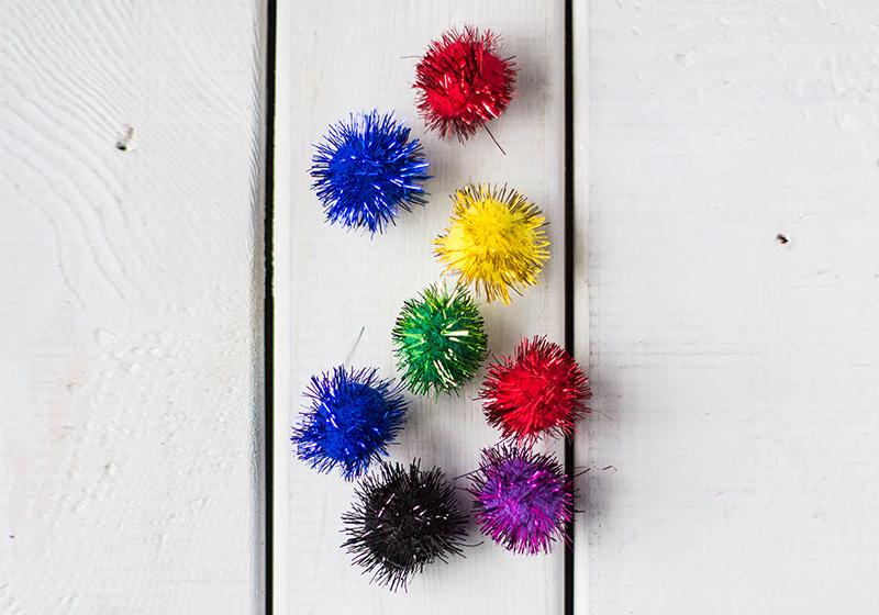 Glitter Pompom-018